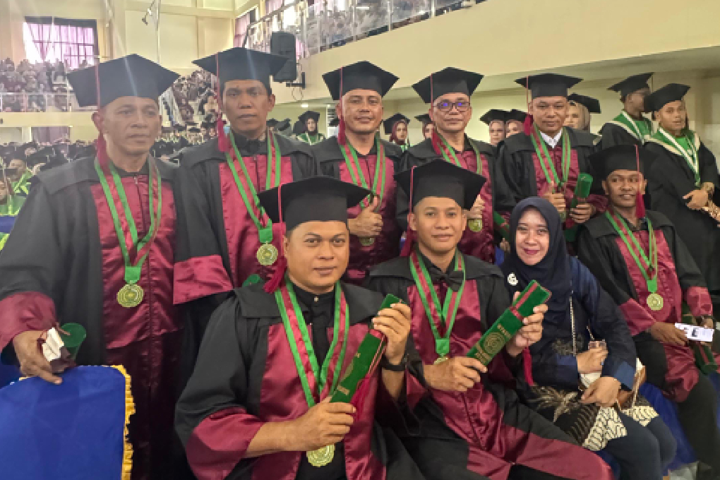 Tonggak Sejarah Universitas Muhammadiyah Buton: Wisuda Perdana Magister Hukum